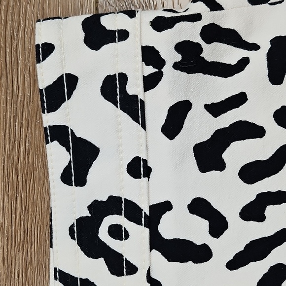 Ann Taylor Cotton Stretch Black & Cream Animal Print High Waist Pencil Skirt - Picture 4 of 15